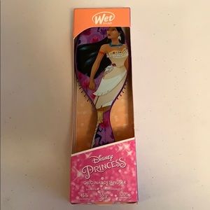 Pocahontas Wet Brush